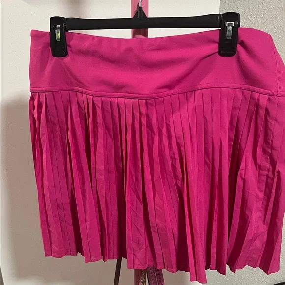 Fuchsia Pleated Skirt Fabletics Tennis Skirt - Picture 2 of 3